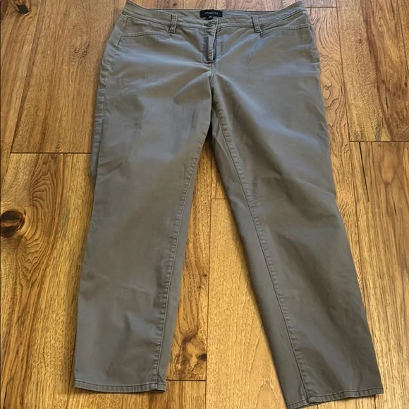 Women's Gray Jeans size 14 - Picture 1 of 5